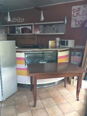 Attivit/licenza in affitto a Cascina, San Giorgio