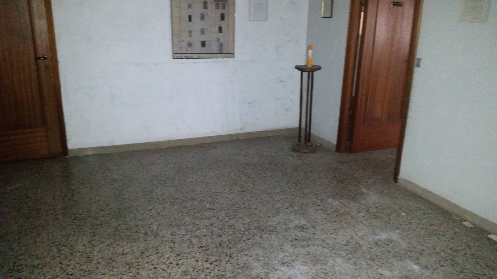 Ufficio in affitto a Pisa, San Martino