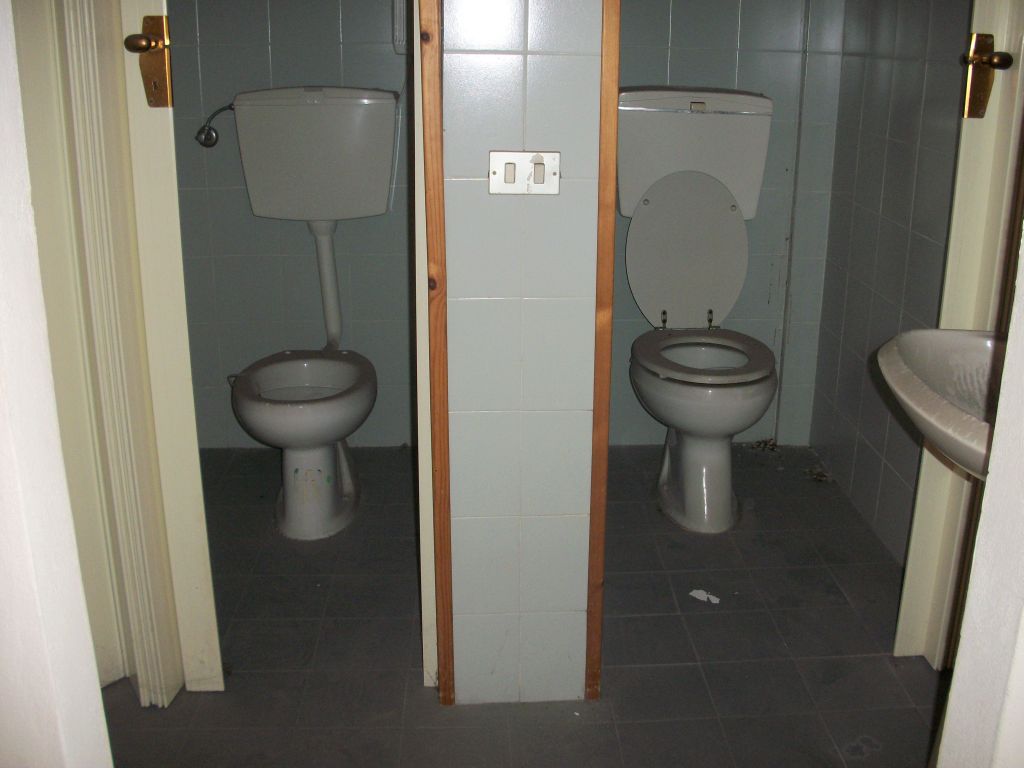 Fondo Commerciale in vendita a San Giuliano Terme, Ghezzano