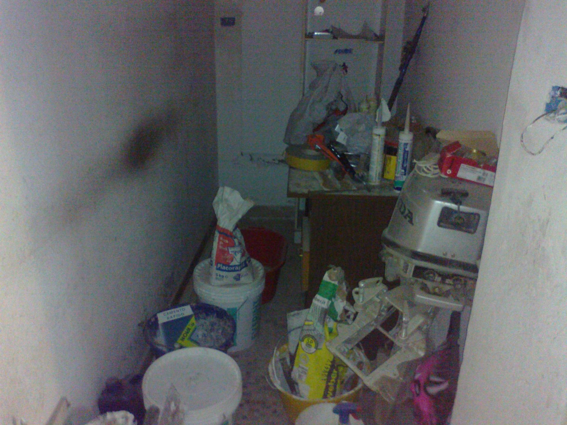 Fondo Commerciale in vendita a Pisa, Porta a Lucca