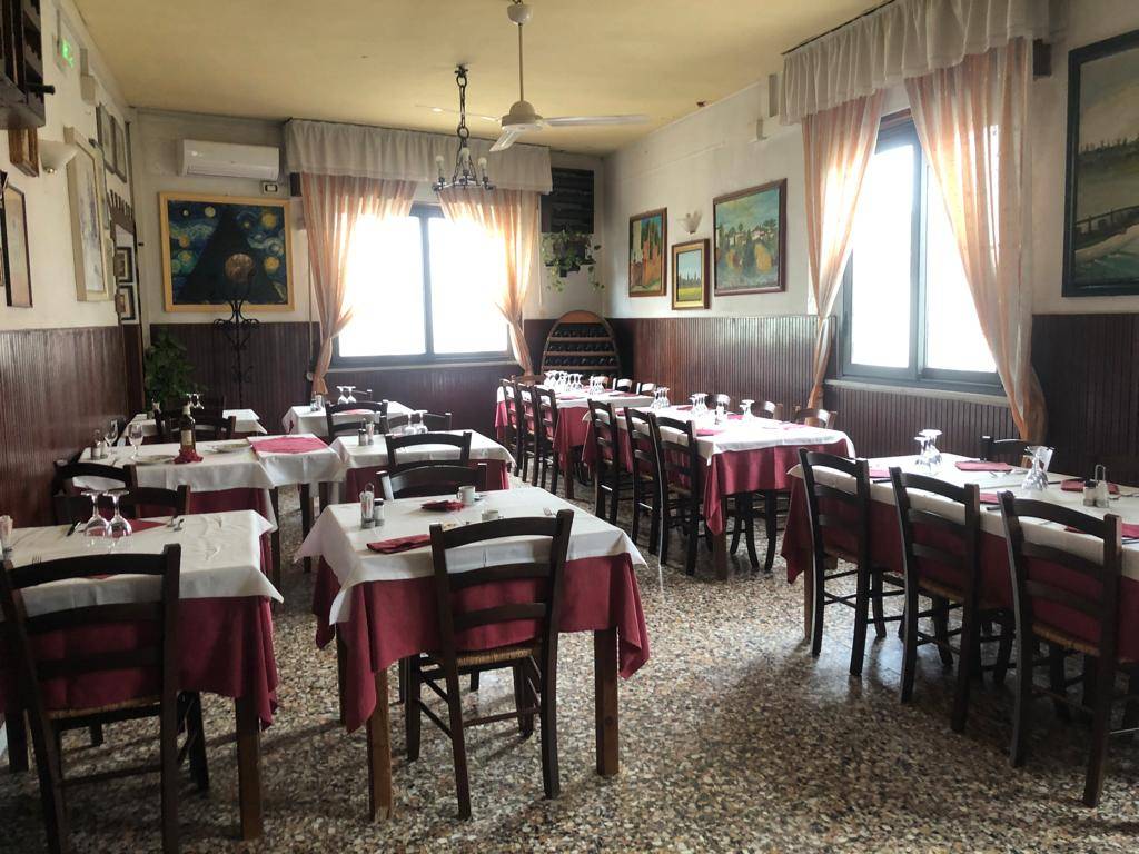 Attivit/licenza in vendita a San Giuliano Terme, Arena-Metato