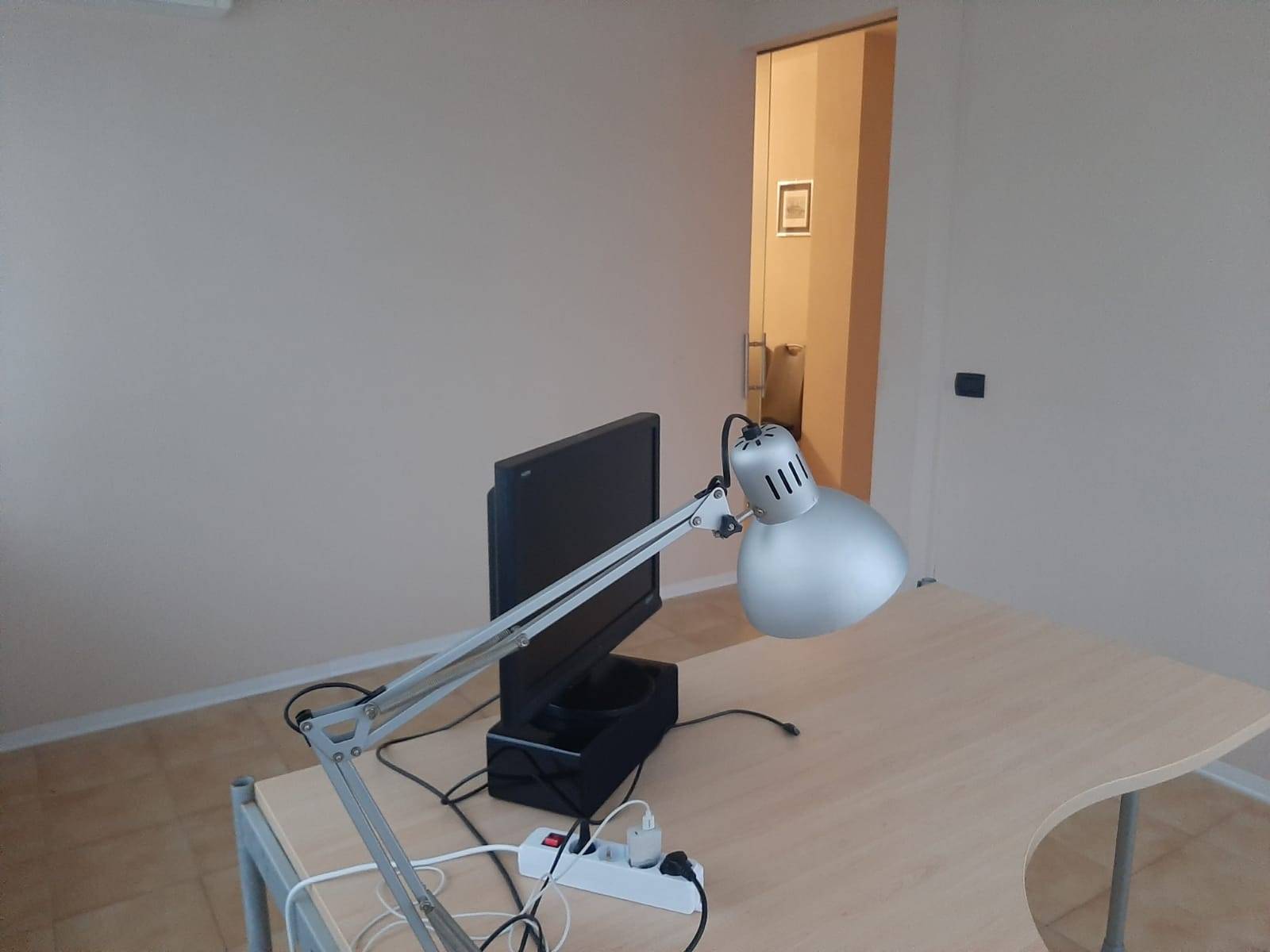 Ufficio in affitto a Cascina, Navacchio