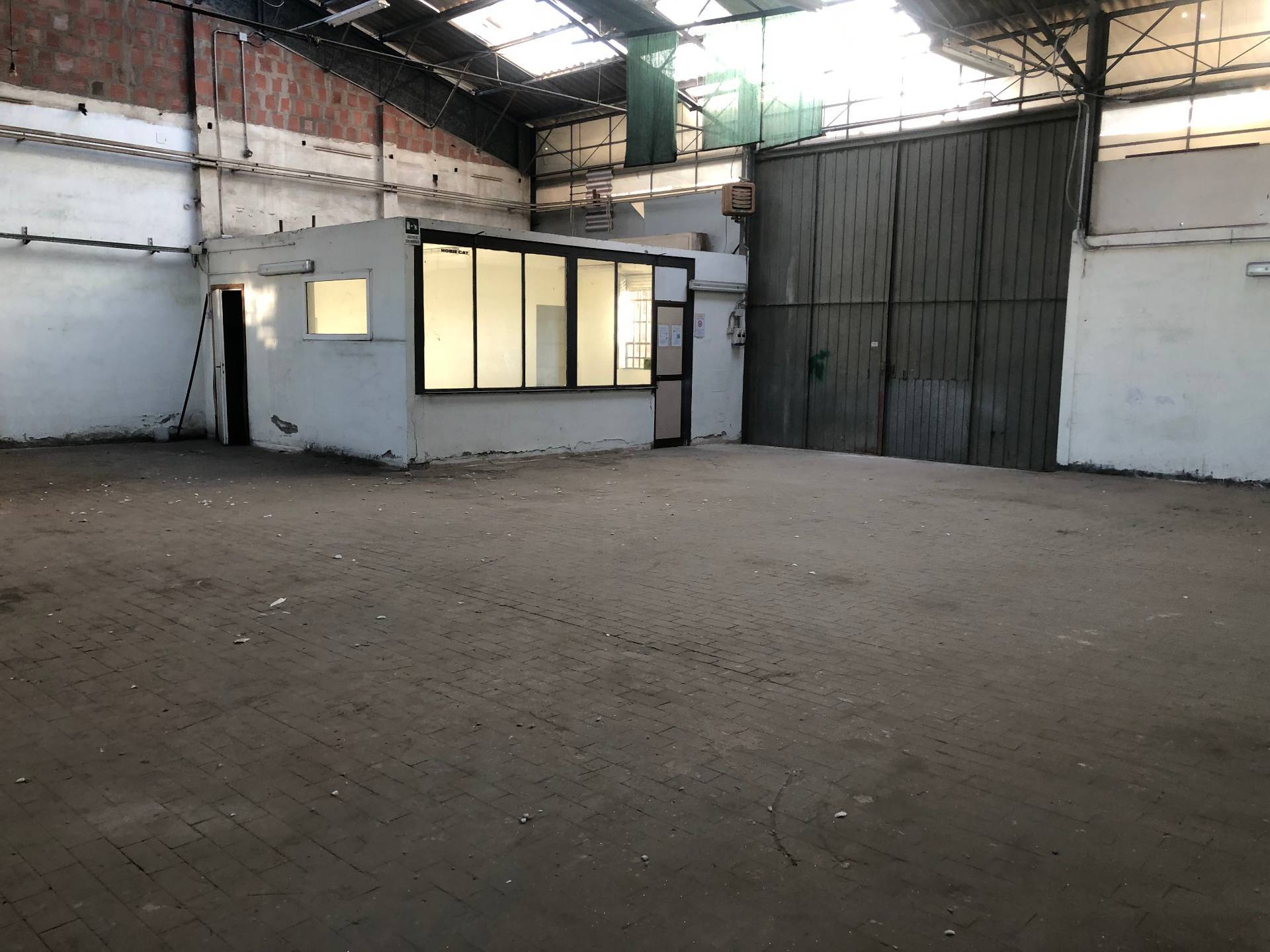 Fondo Artigianale in vendita a San Giuliano Terme, San Martino a Ulmiano