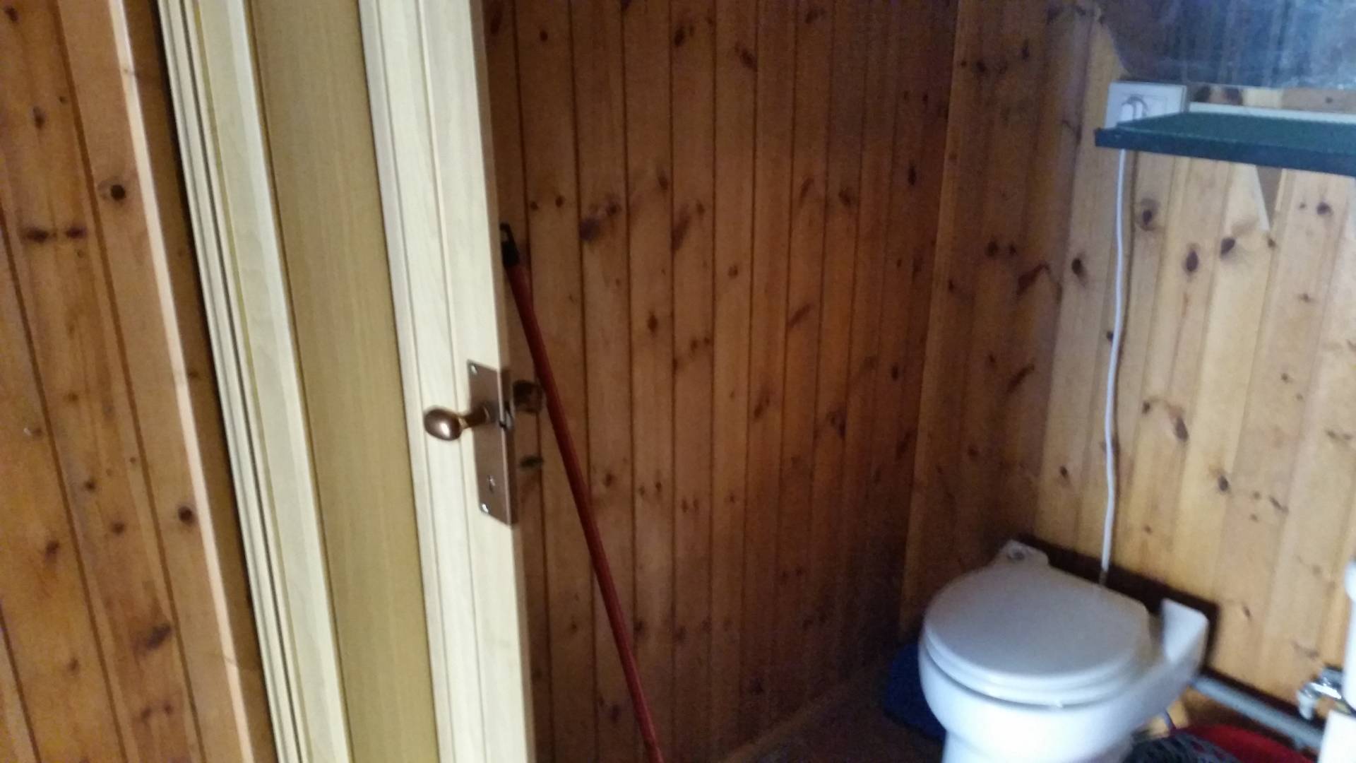 Fondo Commerciale in vendita a Pisa, San Francesco