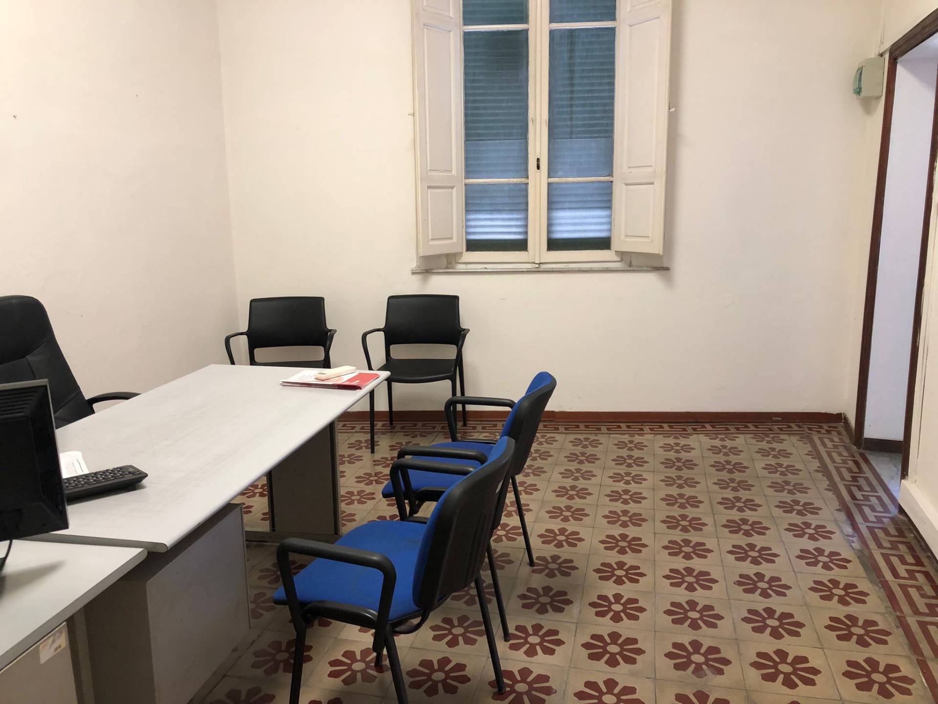 Ufficio in affitto a Cascina, Navacchio