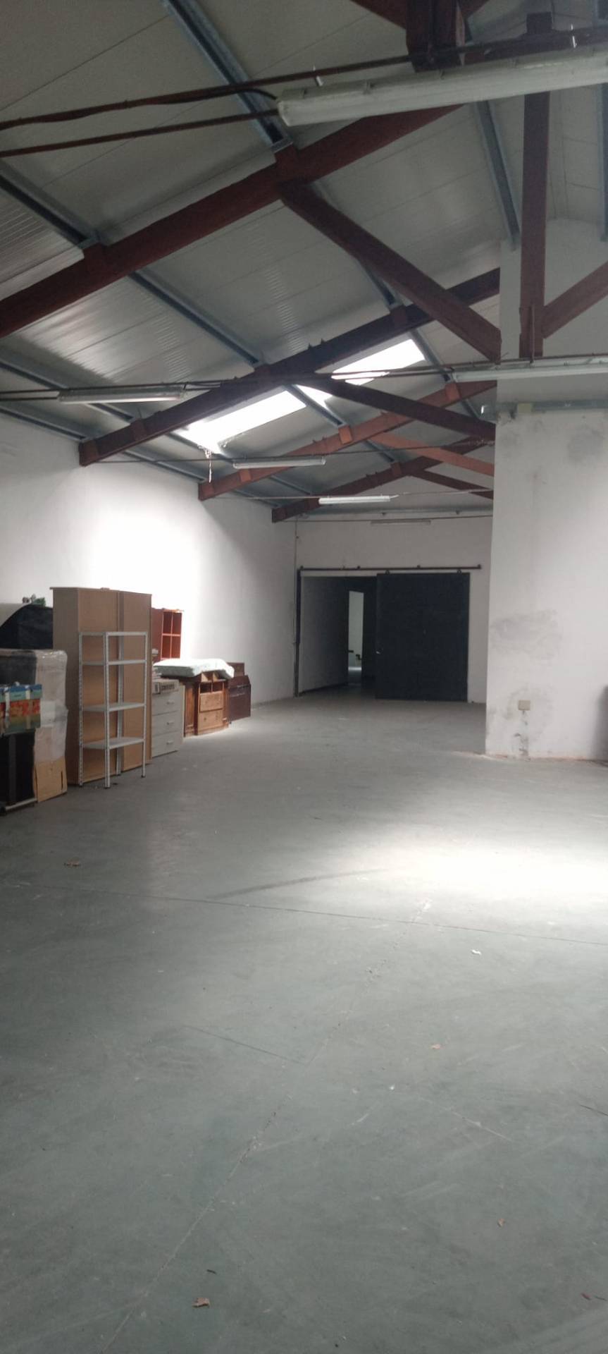 Fondo Commerciale in vendita a Pisa, Porta a Lucca