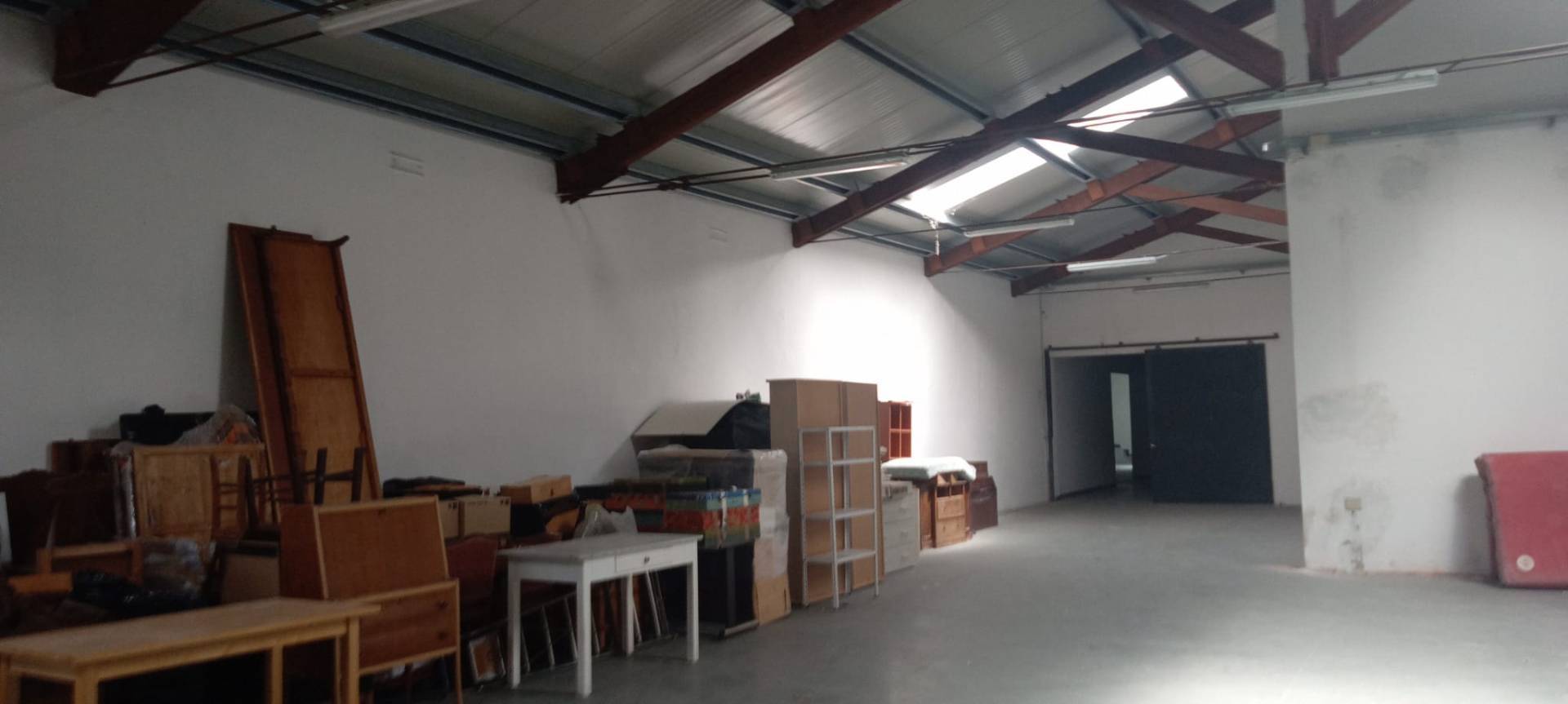 Fondo Commerciale in vendita a Pisa, Porta a Lucca