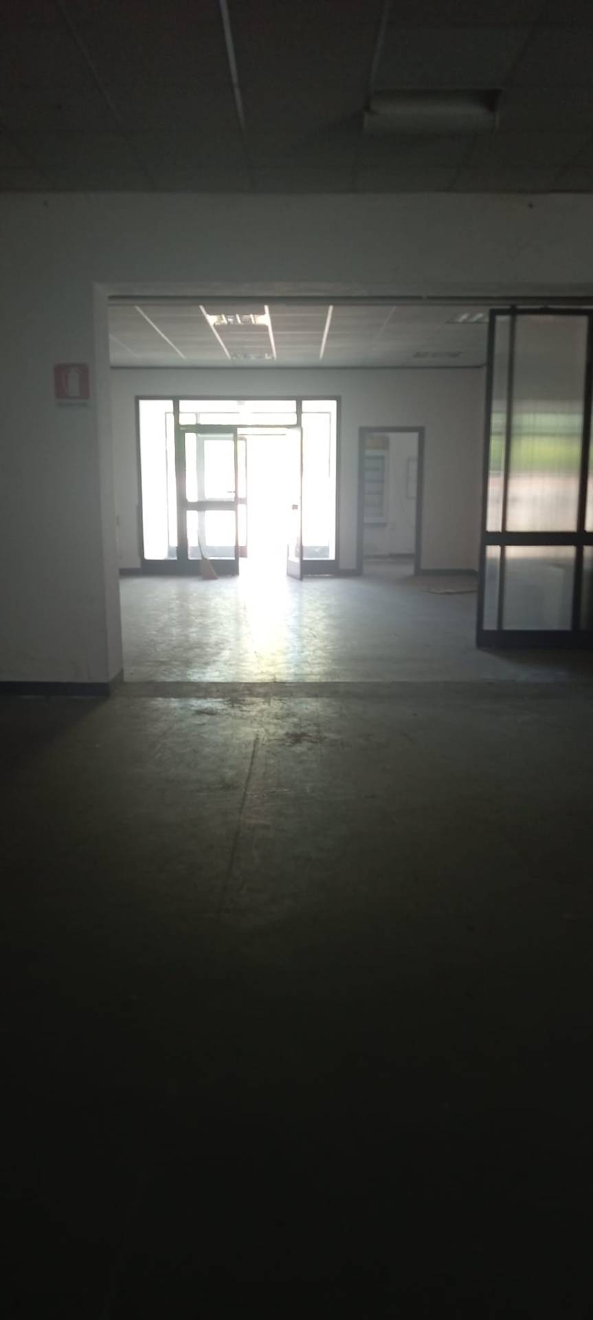 Fondo Commerciale in vendita a Pisa, Porta a Lucca