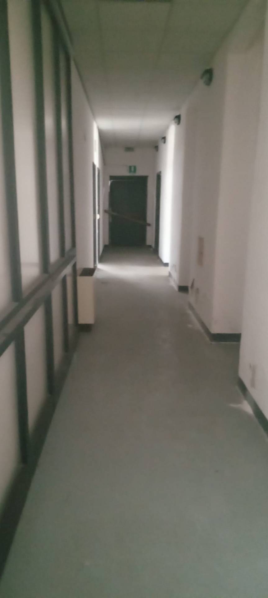 Fondo Commerciale in vendita a Pisa, Porta a Lucca