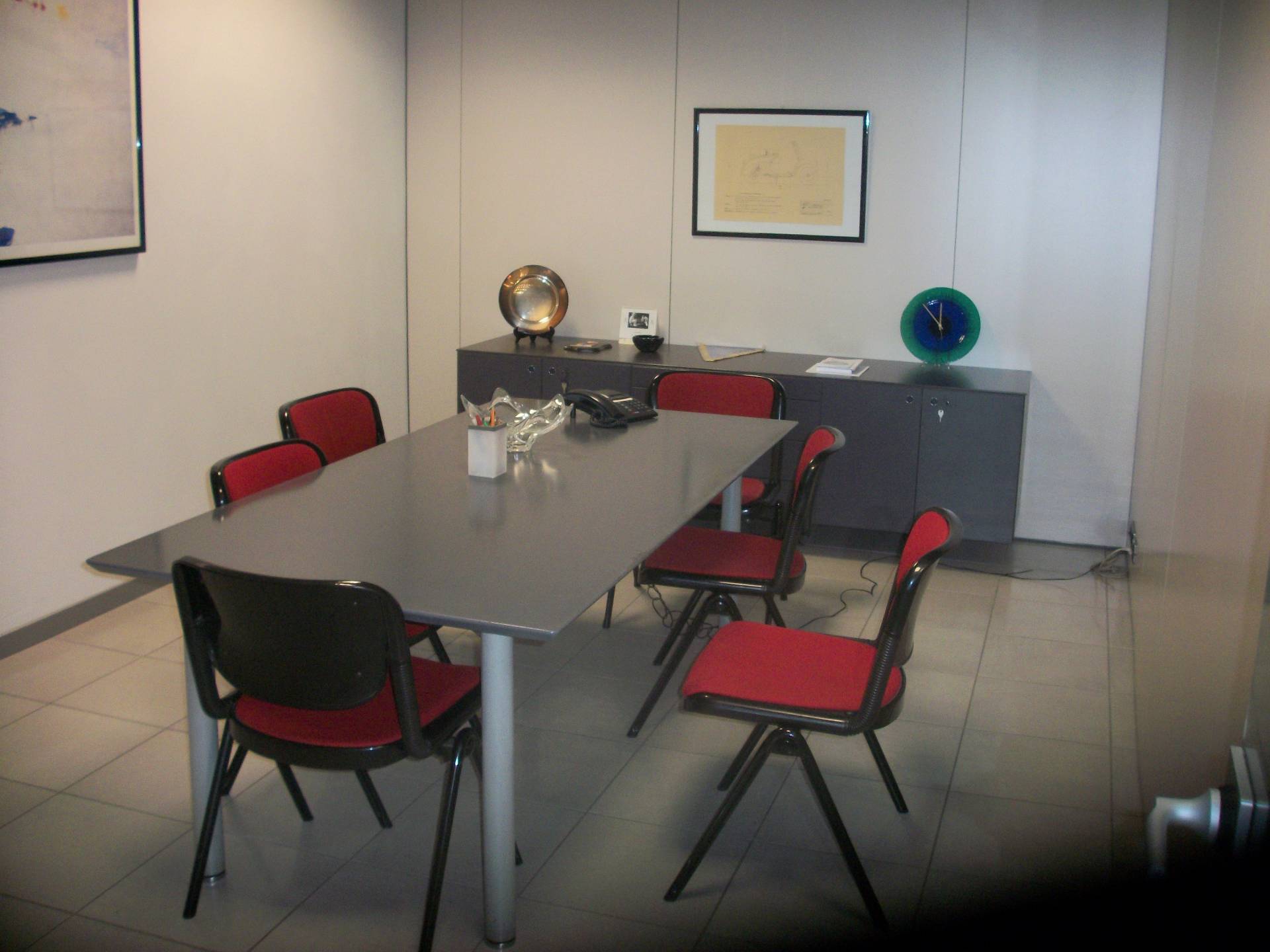 Ufficio in vendita a Pisa, Ospedaletto