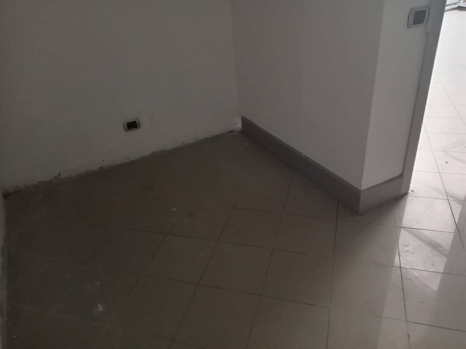 Fondo Commerciale in affitto a Calci, Capoluogo