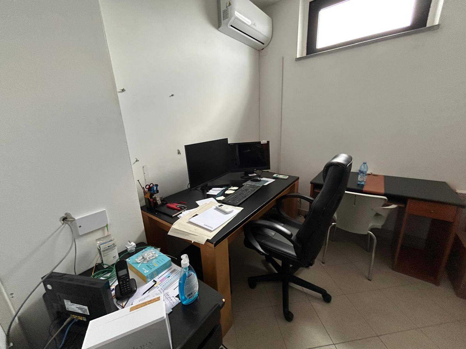 Ufficio in affitto a Cascina, Capoluogo