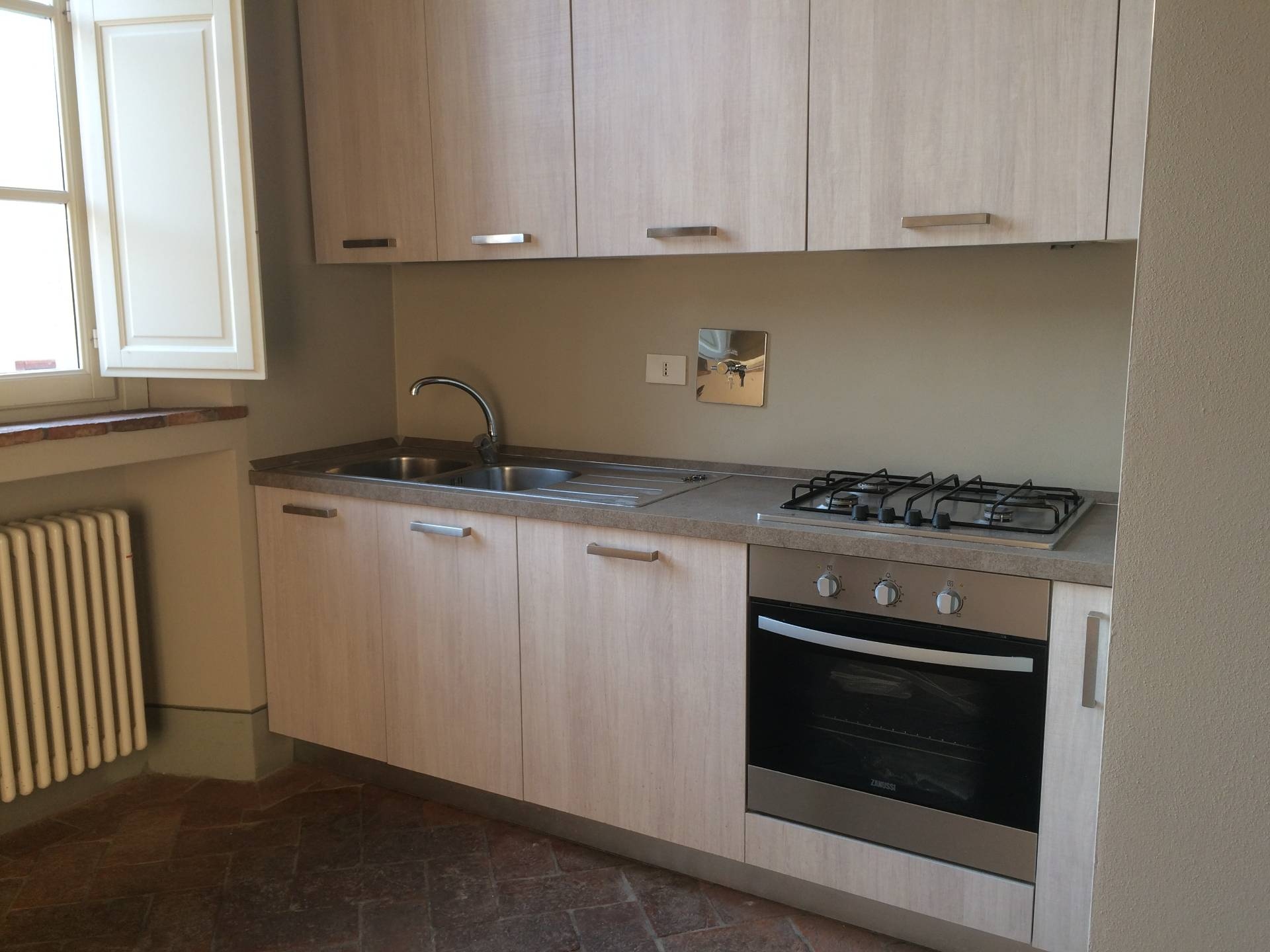 Appartamento in affitto a Cascina, Capoluogo