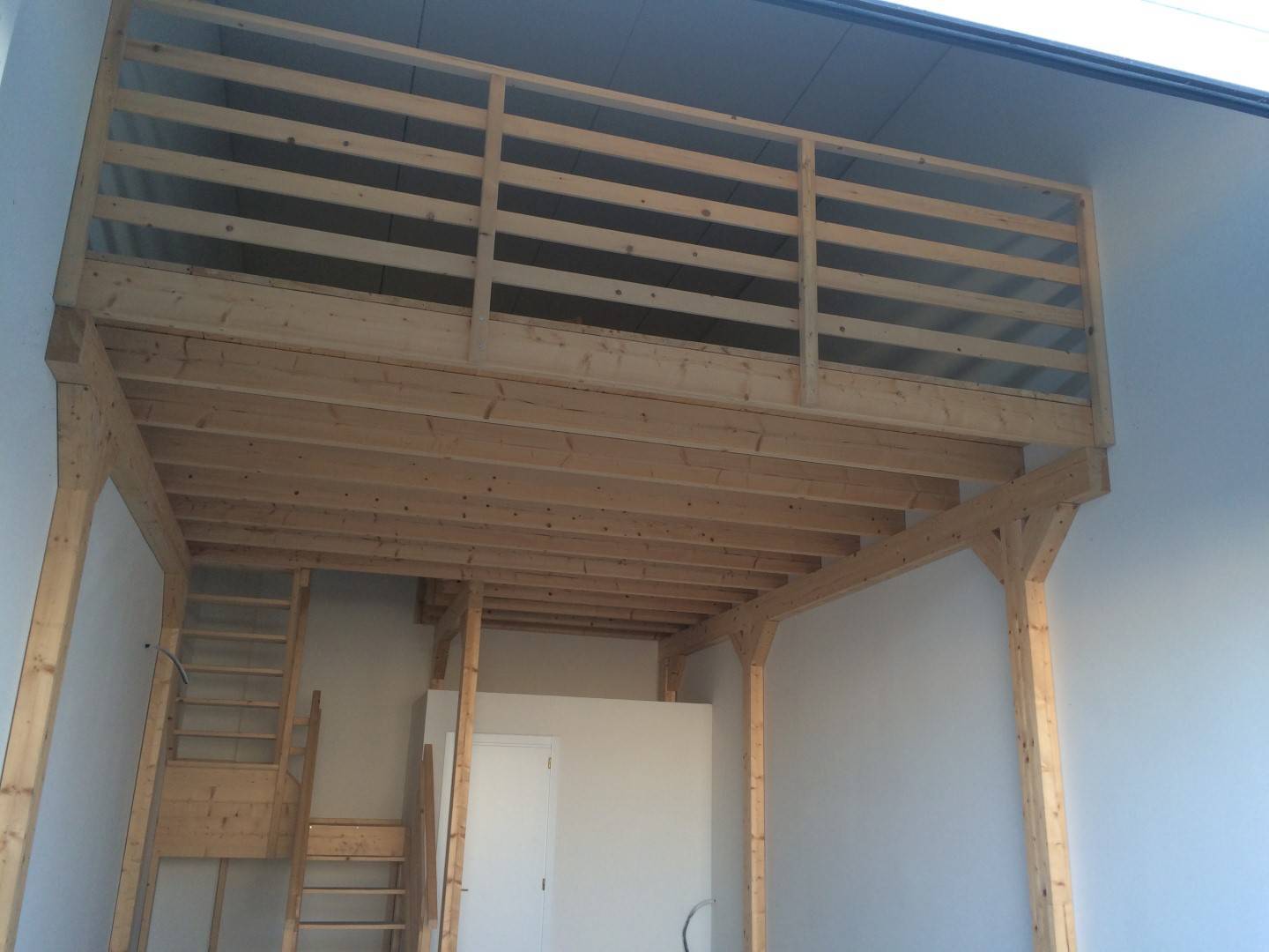 Magazzino in affitto a Pisa, Montacchiello