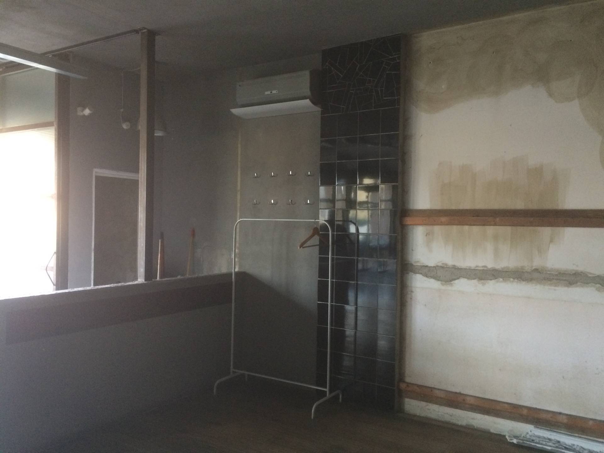 Fondo Commerciale in affitto a Vecchiano, Capoluogo