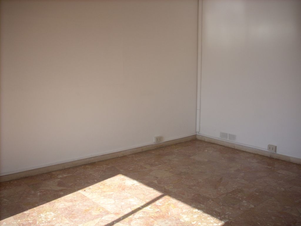 Ufficio in affitto a San Giuliano Terme, Madonna dell'Acqua