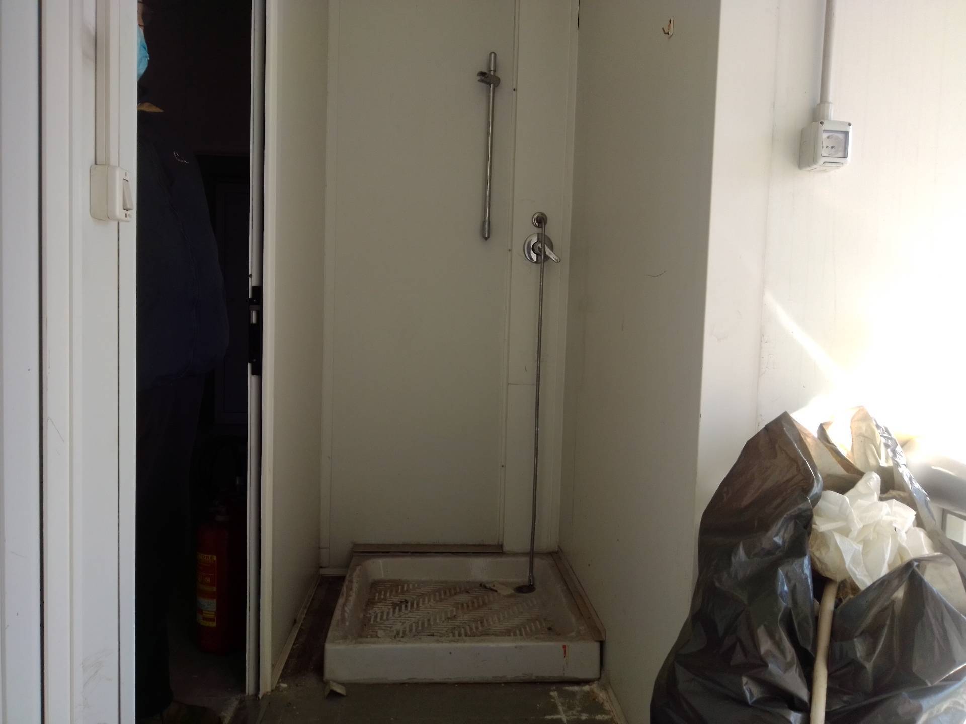 Fondo Commerciale in affitto a San Giuliano Terme, La Fontina