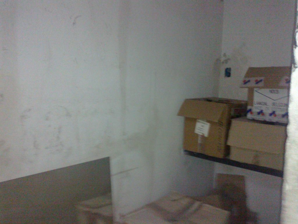 Fondo Commerciale in vendita a Pisa, Porta a Lucca