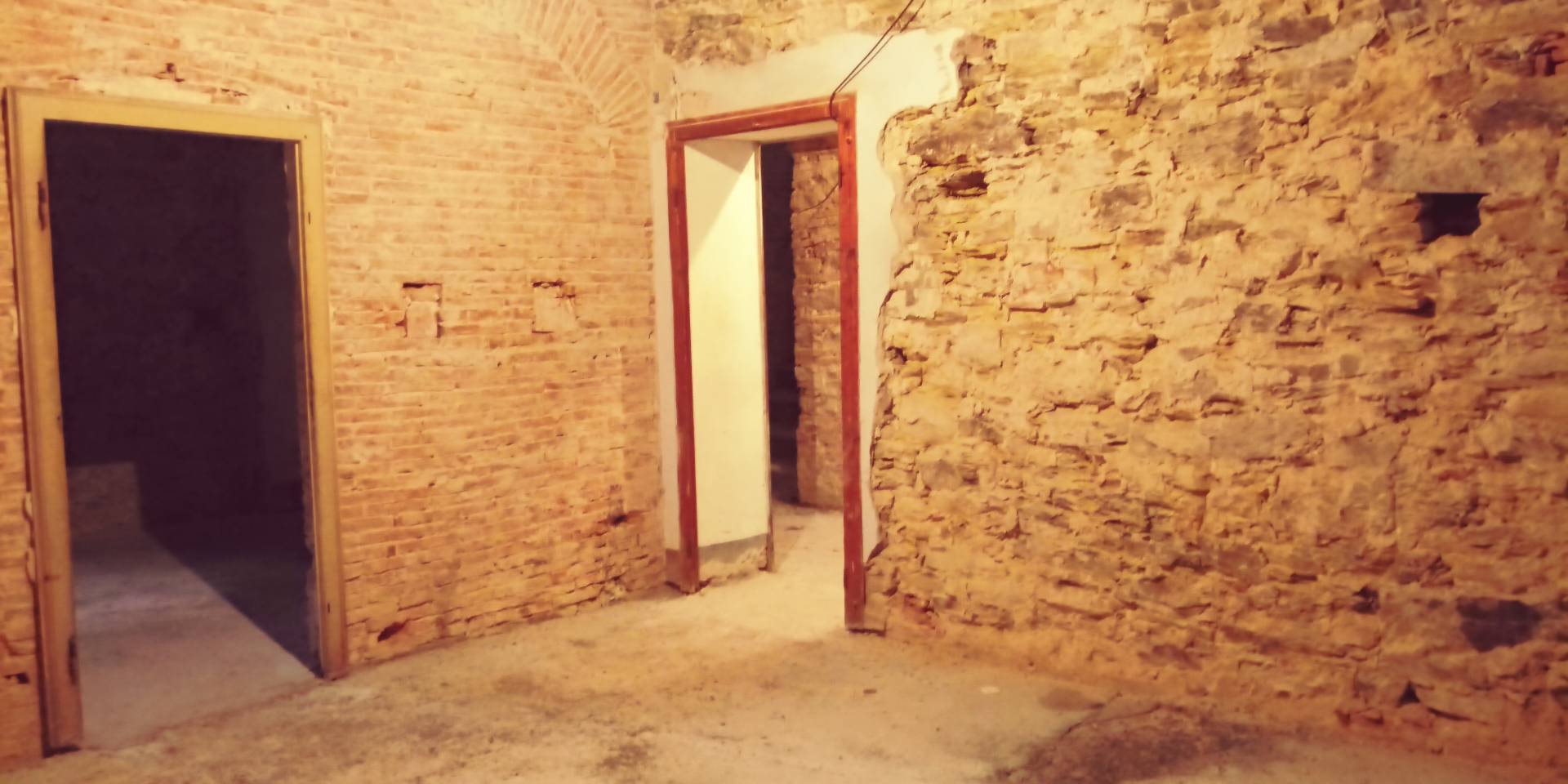 Casa indipendente in vendita a Calci, MonteMagno