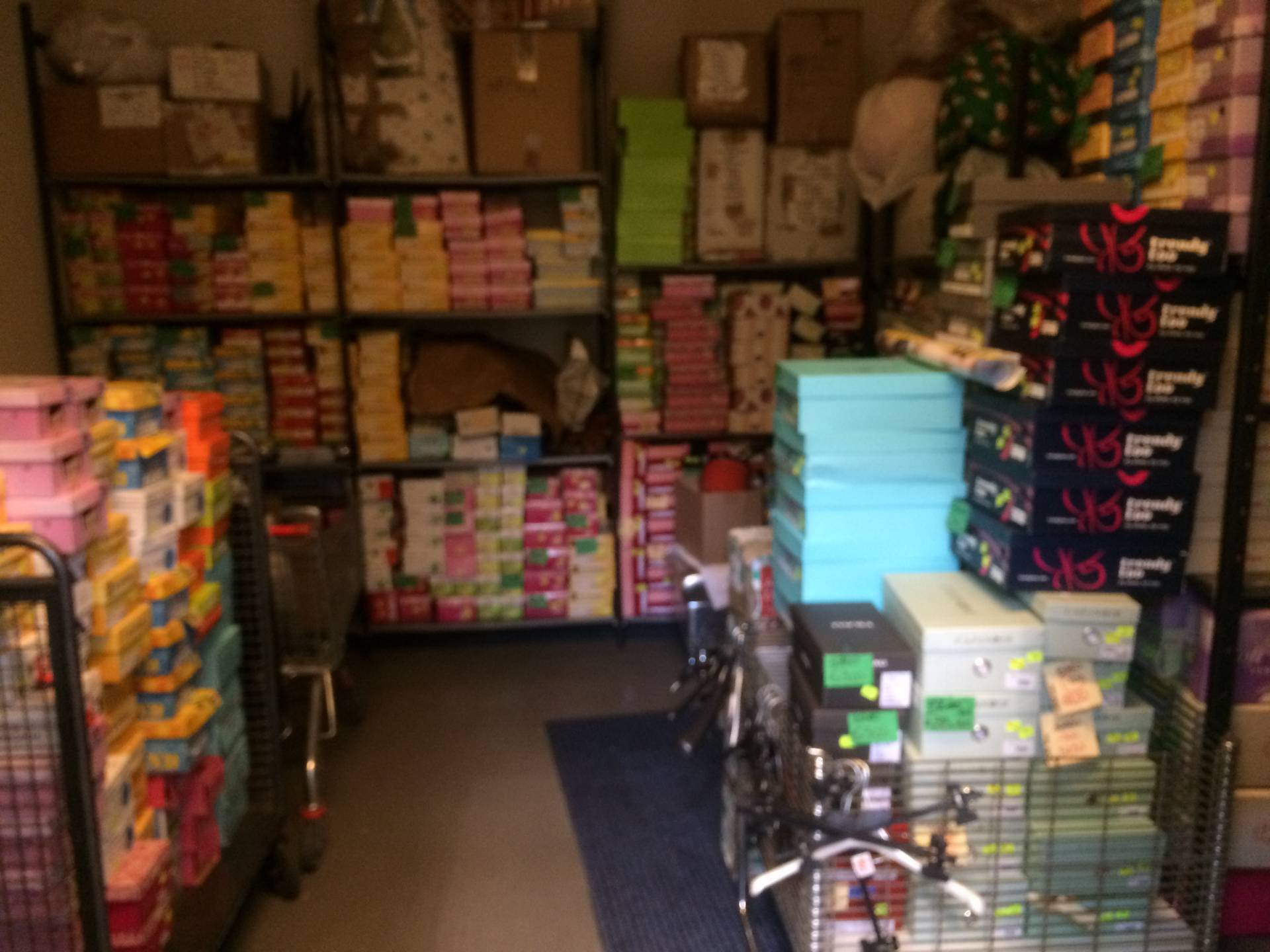 Fondo Commerciale in vendita a Vicopisano, Caprona