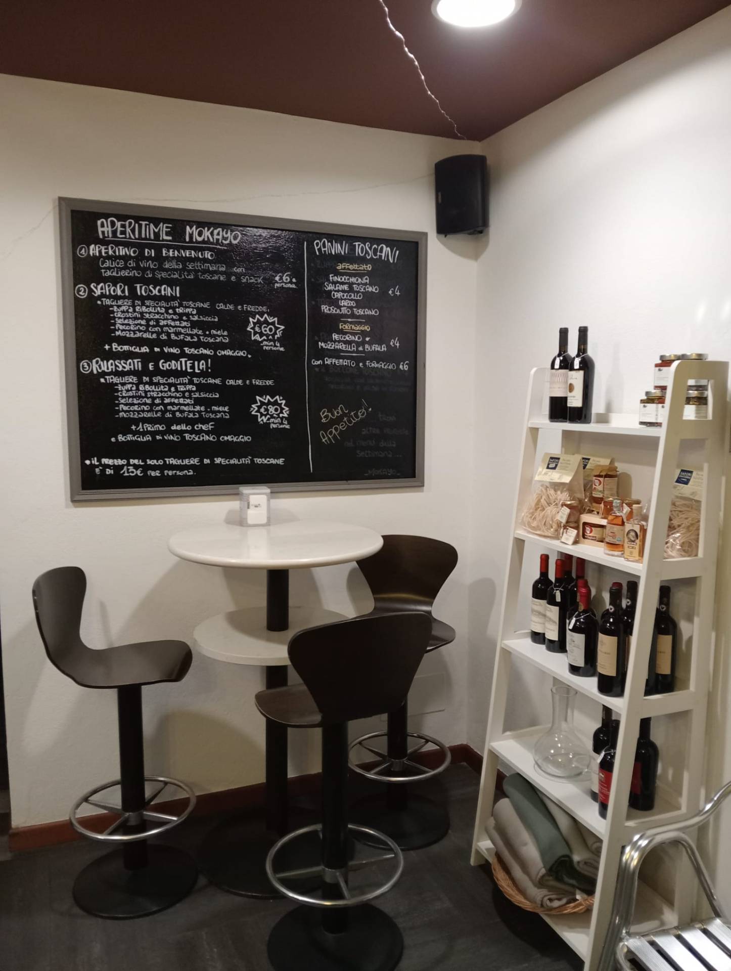 Attivit/licenza in vendita a Novate Mezzola