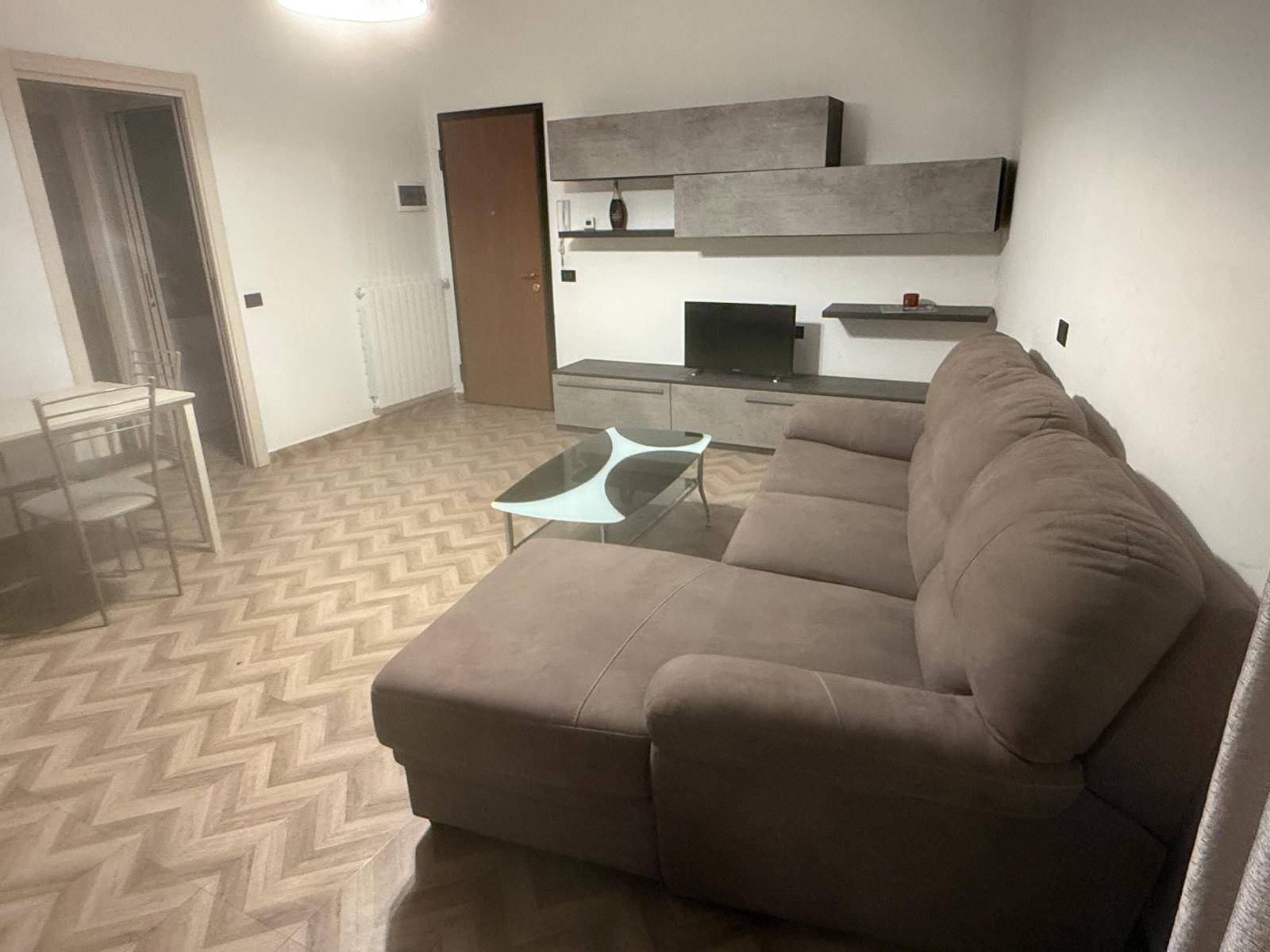 Appartamento in affitto a Cascina, San Frediano