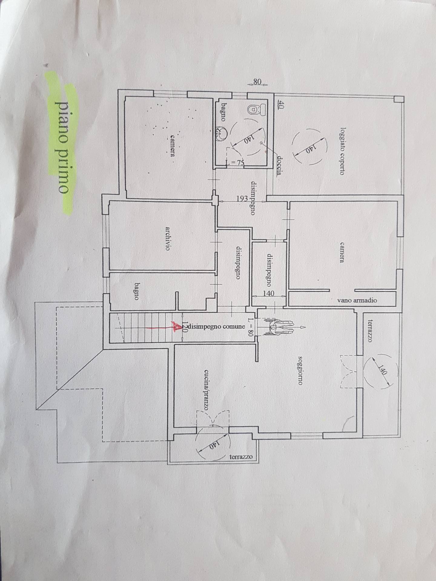 Fondo Commerciale in affitto a Cascina, Capoluogo