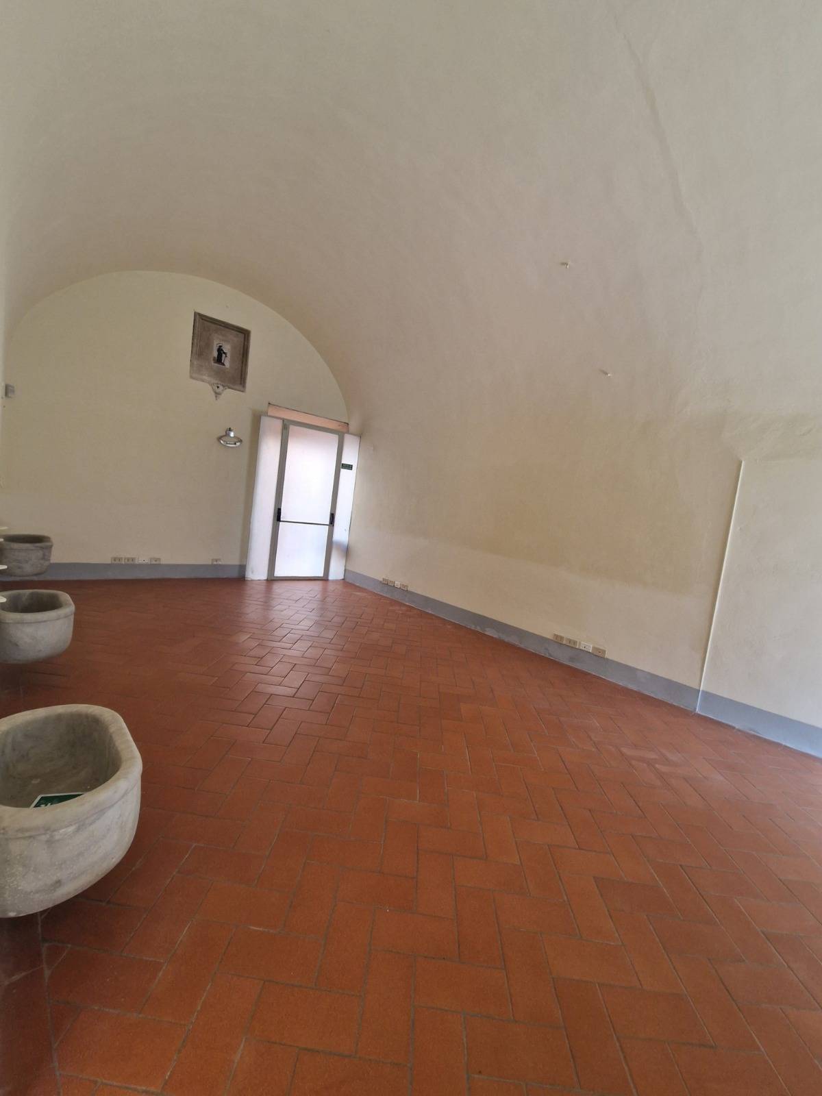 Ufficio in affitto a Pisa, Santa Maria