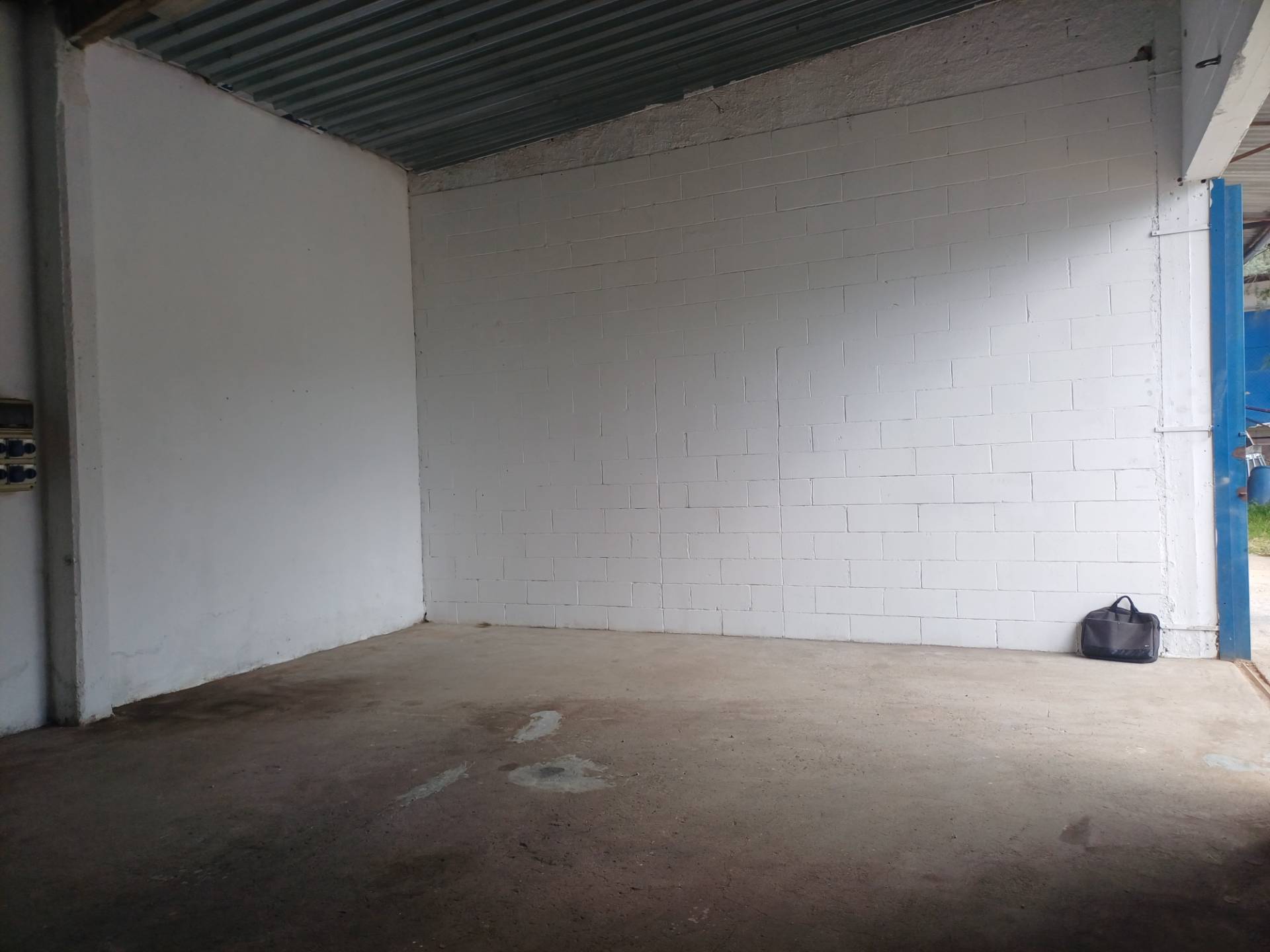 Fondo Artigianale in affitto a San Giuliano Terme, Capoluogo