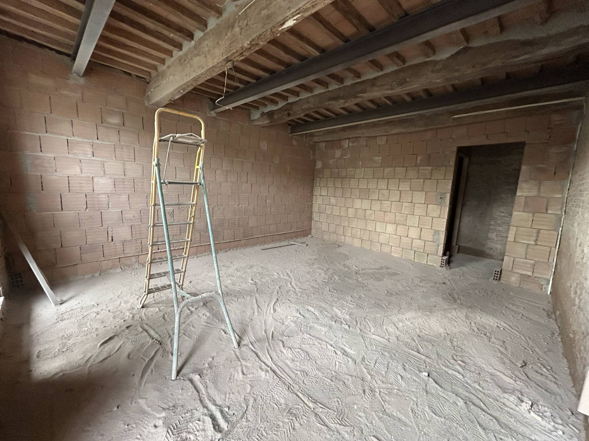 Casa indipendente in vendita a Cascina, San Prospero