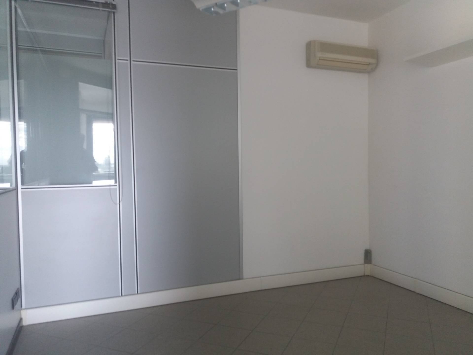 Ufficio in vendita a San Giuliano Terme, San Martino a Ulmiano