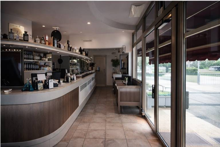 Attivit/licenza in affitto a Pisa, La Vettola