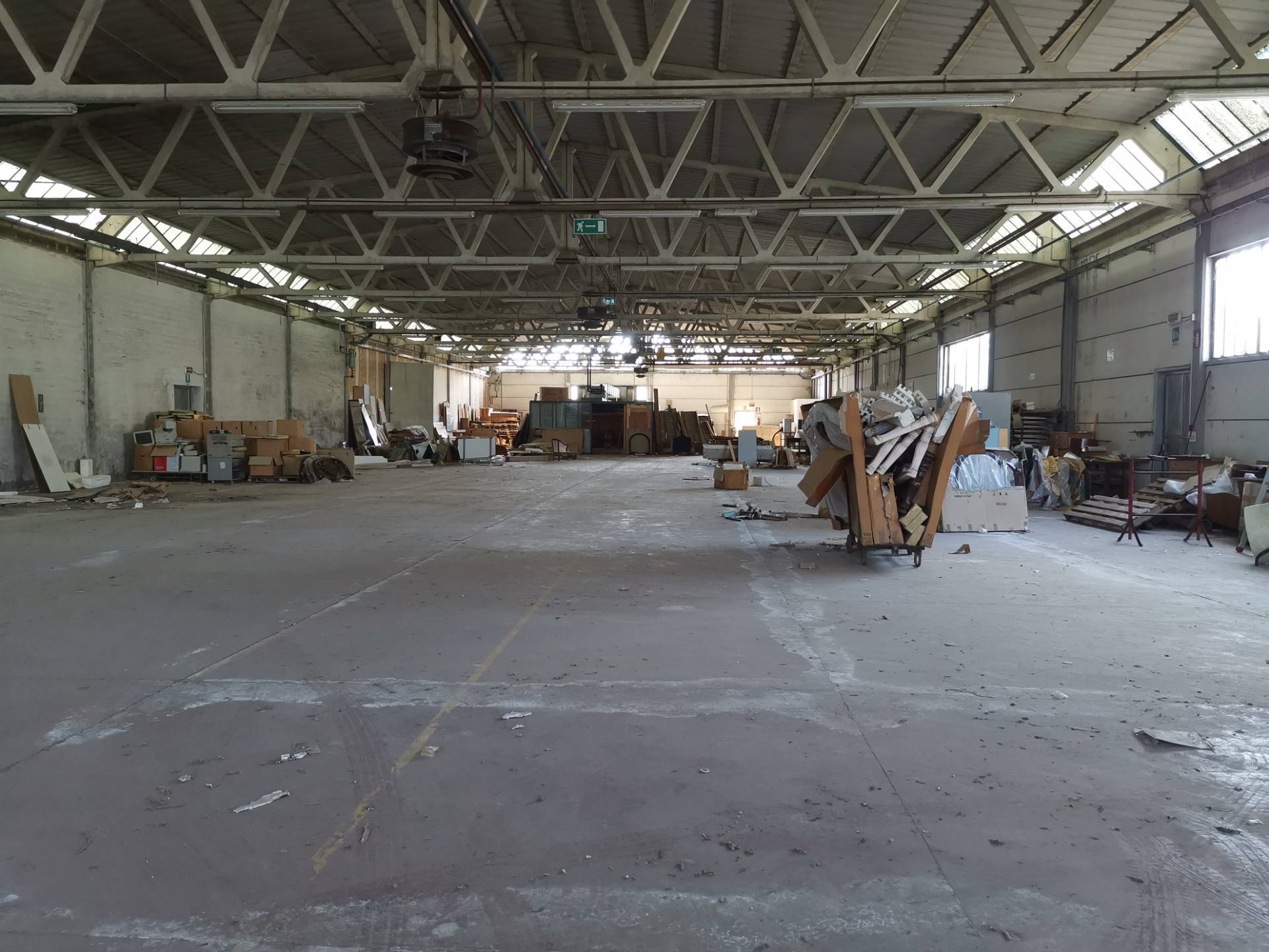 Fondo Artigianale in vendita a Calcinaia, Calcinaia