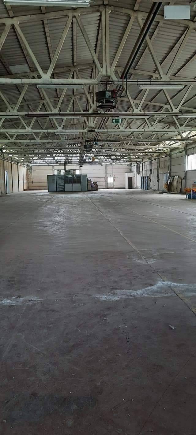 Fondo Artigianale in vendita a Calcinaia, Calcinaia