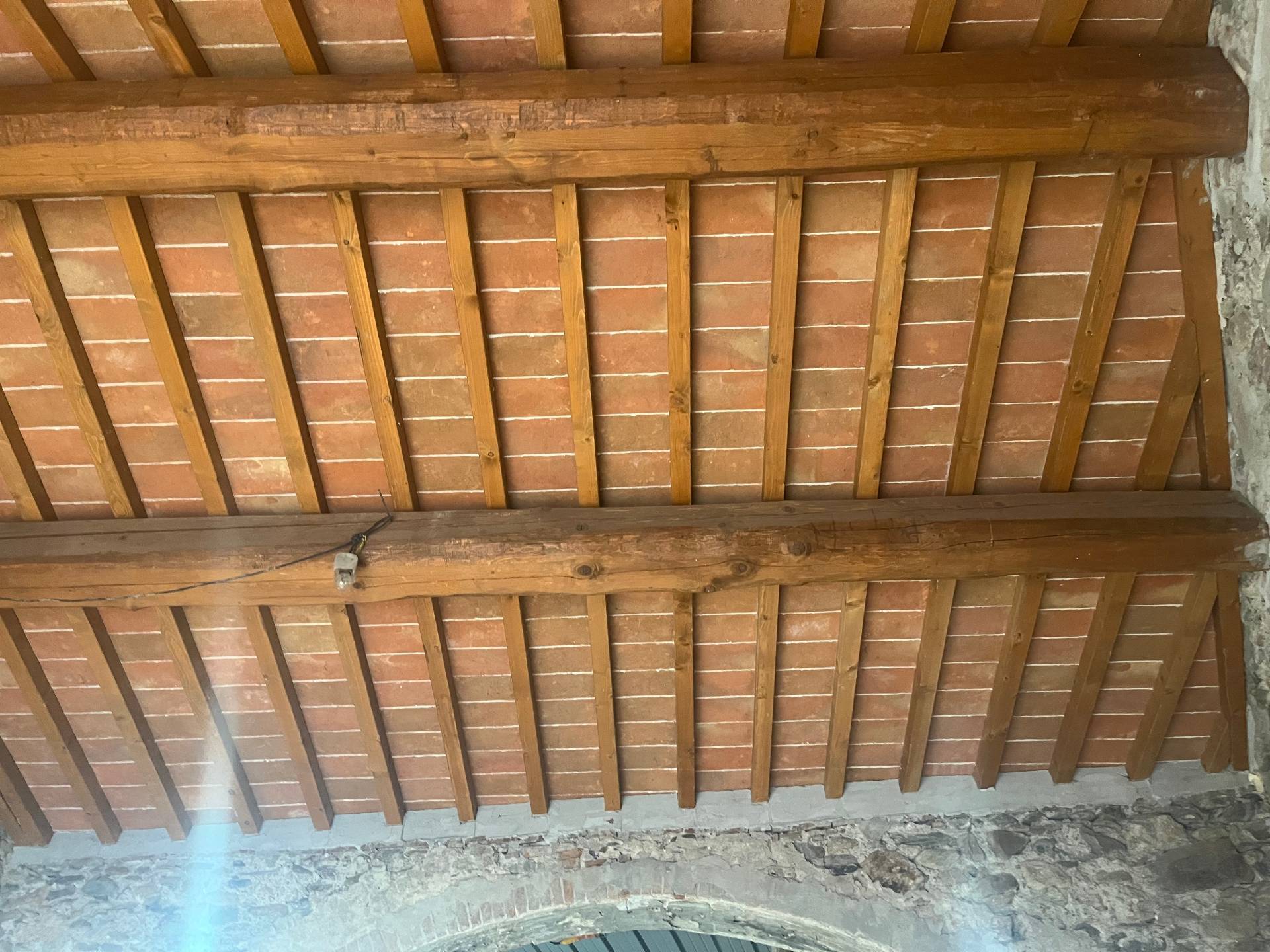 Casa indipendente in vendita a Calci, Castel Maggiore