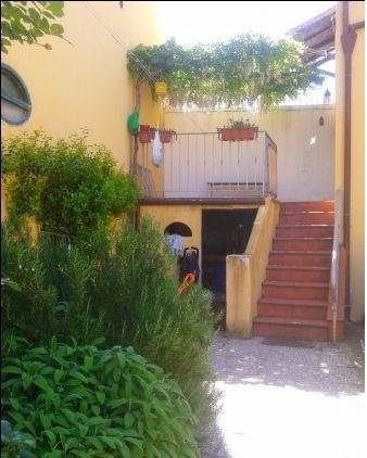 Casa indipendente in affitto a San Giuliano Terme, Asciano