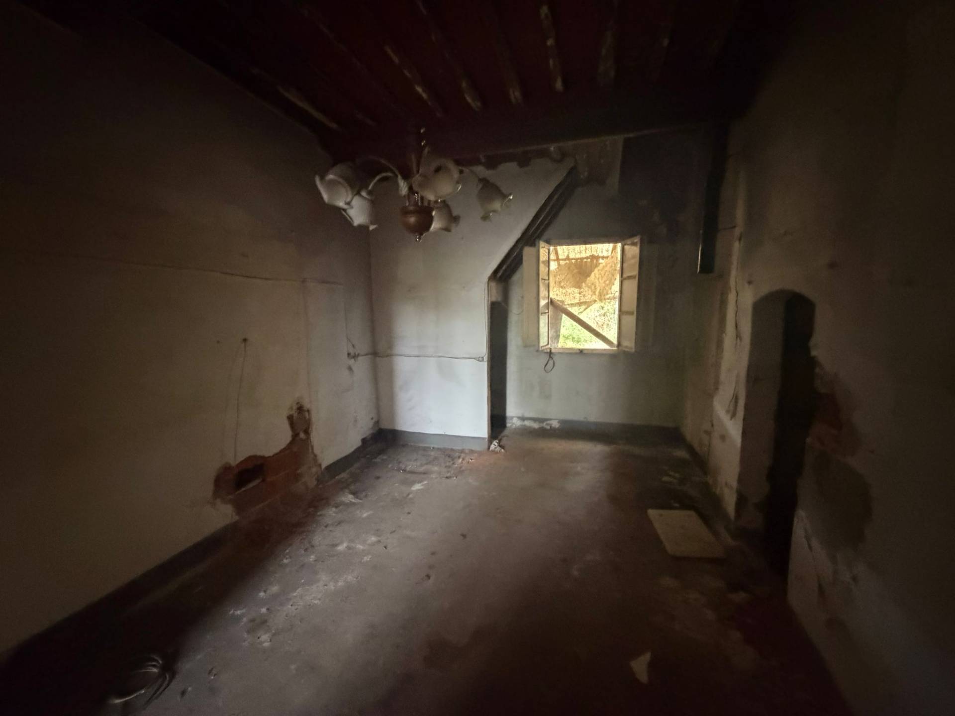 Casa indipendente in vendita a Cascina, Marciana