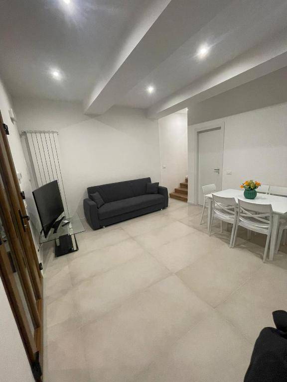 Casa indipendente in affitto a Cascina, San Lorenzo alle Corti