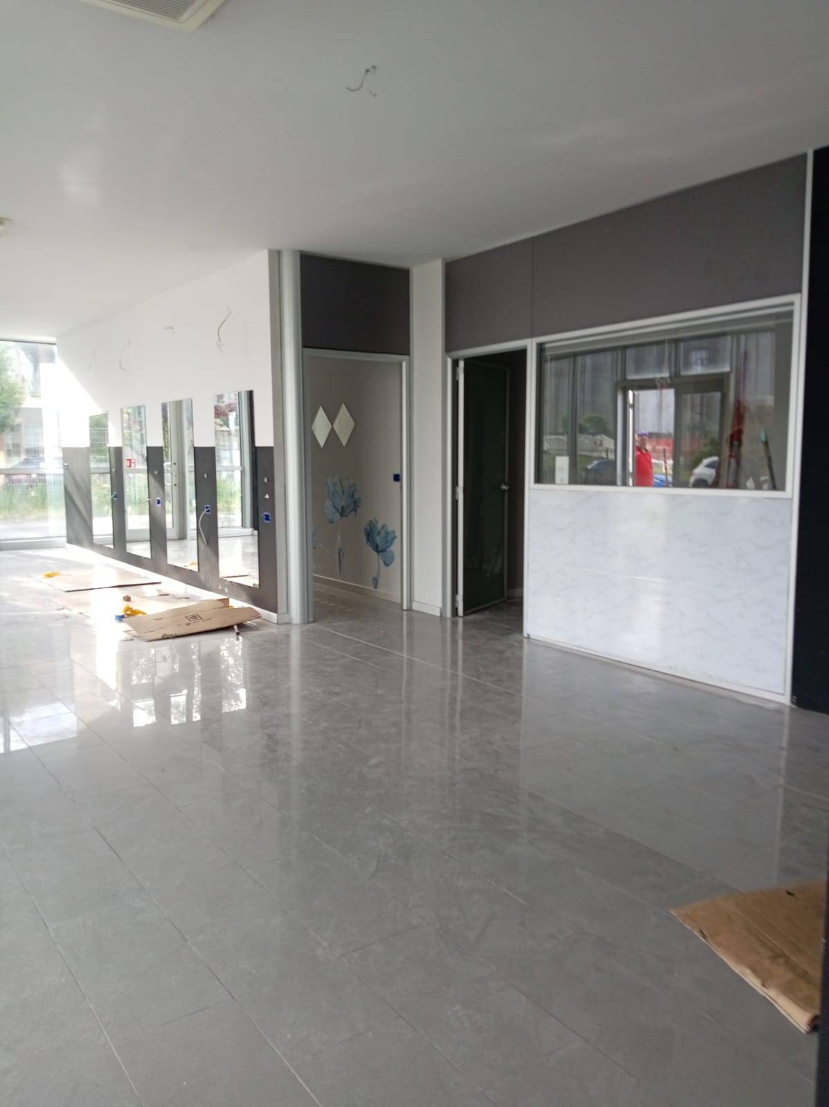 Fondo Commerciale in affitto a Pisa, Ospedaletto