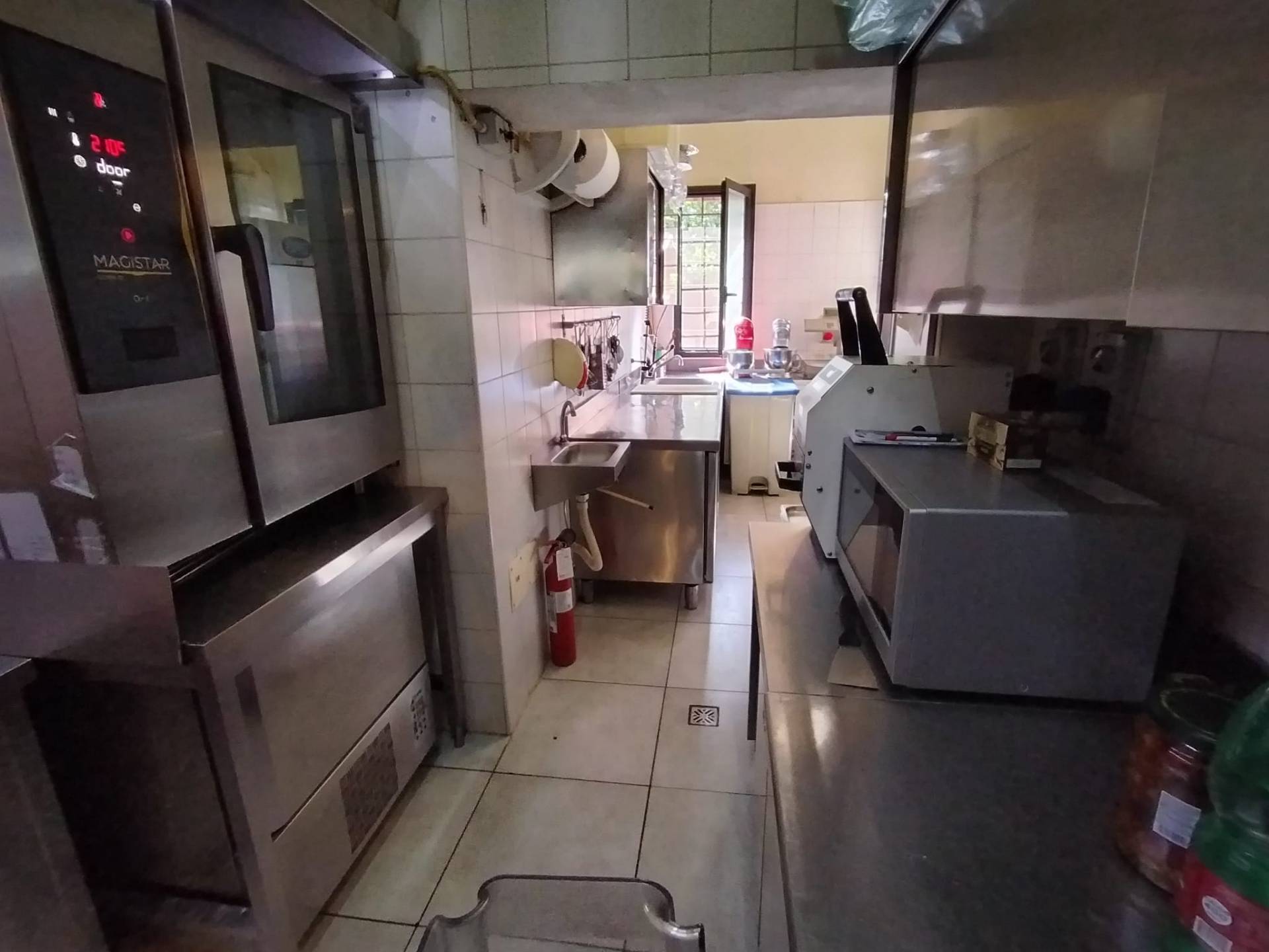 Attivit/licenza in vendita a Pisa, Porta Nuova