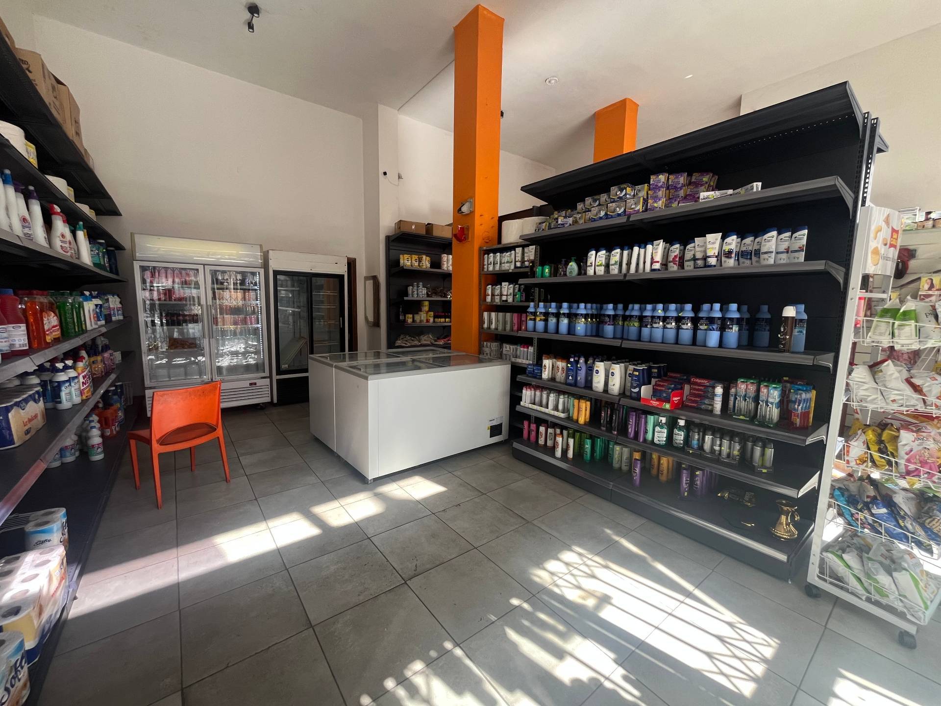Attivit/licenza in vendita a Pisa, San Martino