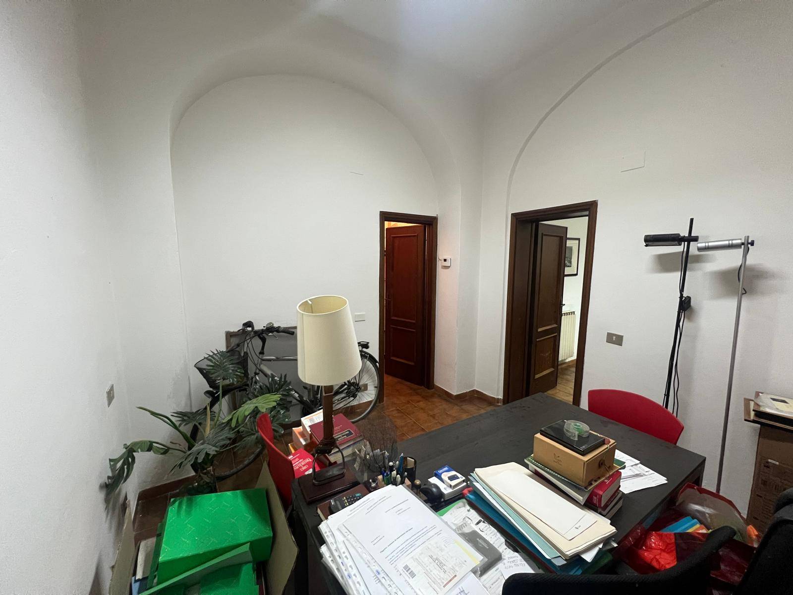 Ufficio in vendita a Pisa, San Francesco