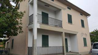 Casa indipendente con terrazzo a Santa Croce sull'Arno