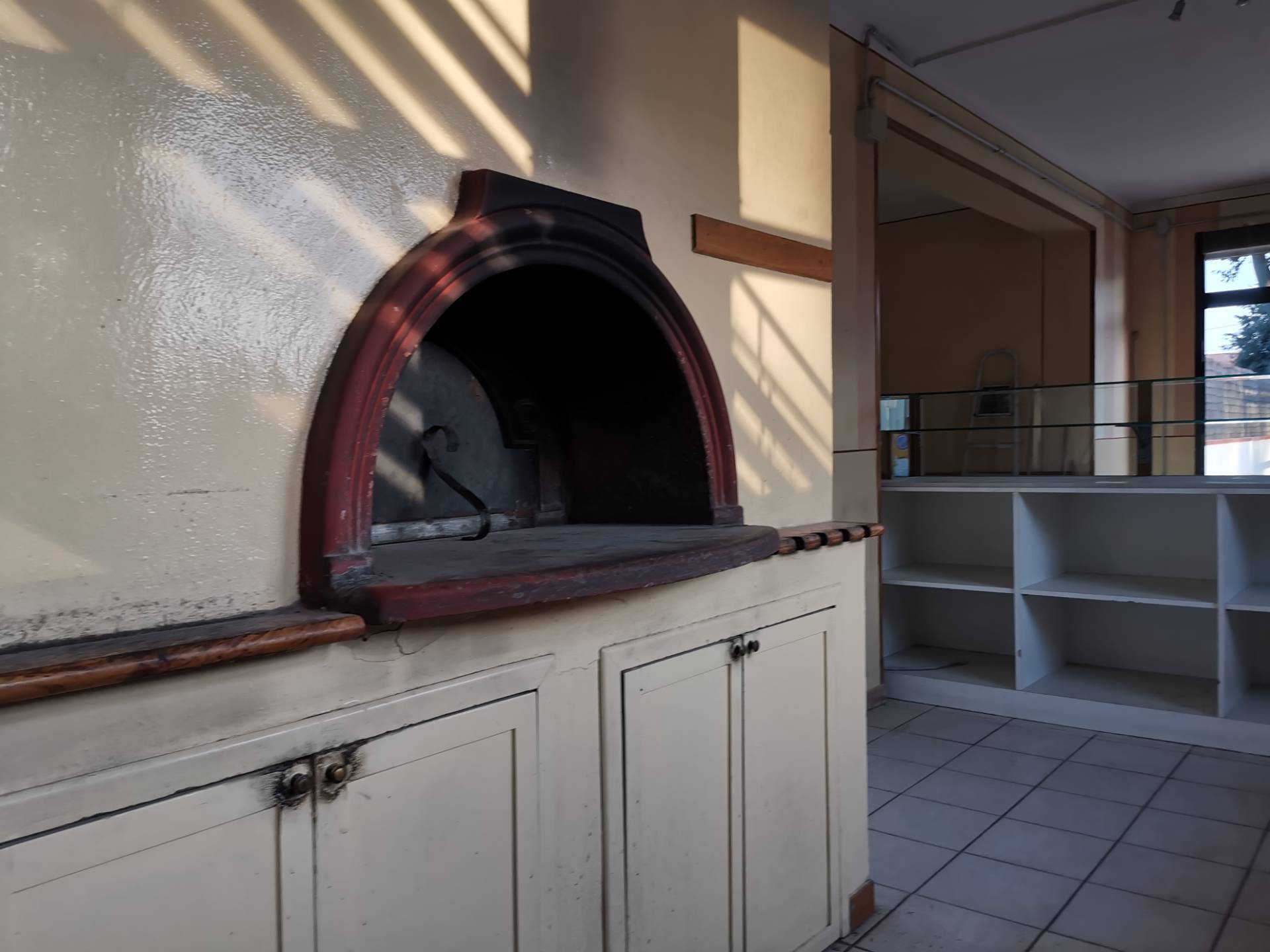 Fondo Artigianale in affitto a Calcinaia, Fornacette