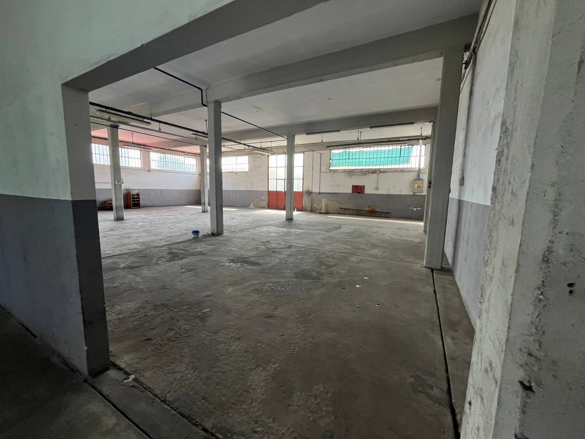 Fondo Commerciale in affitto a Vicopisano, San Giovanni alla Vena