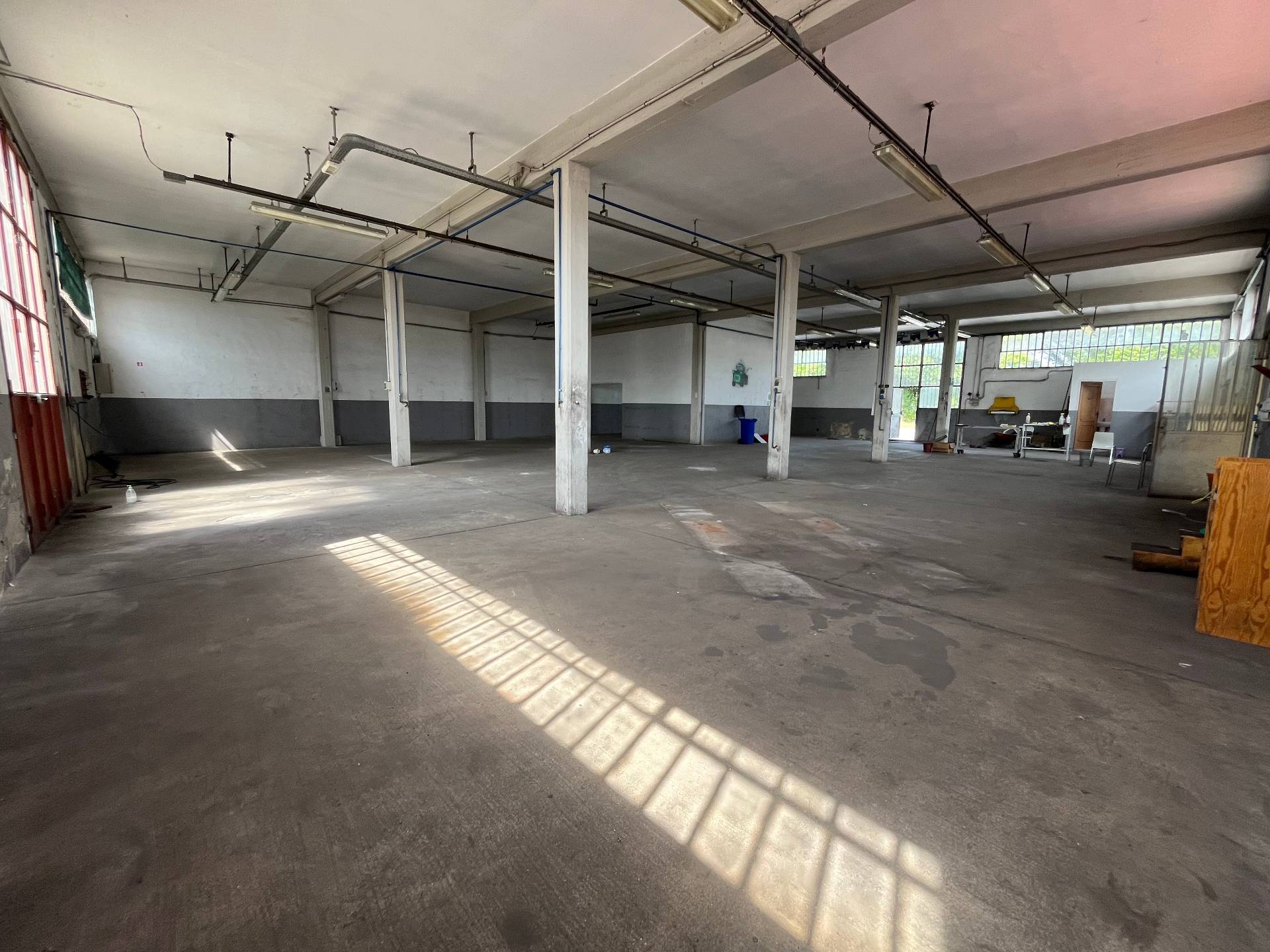 Fondo Commerciale in affitto a Vicopisano, San Giovanni alla Vena