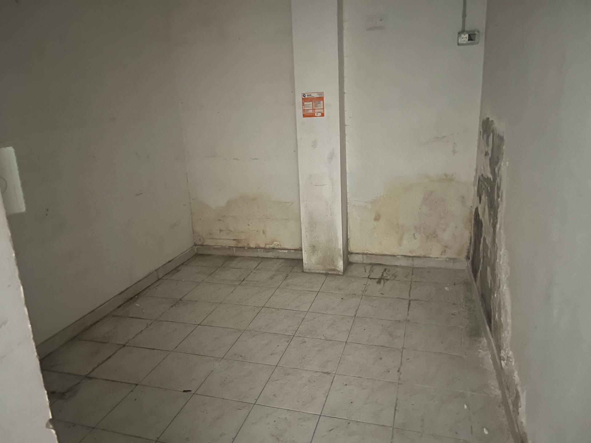 Fondo Commerciale in affitto a Vicopisano, San Giovanni alla Vena