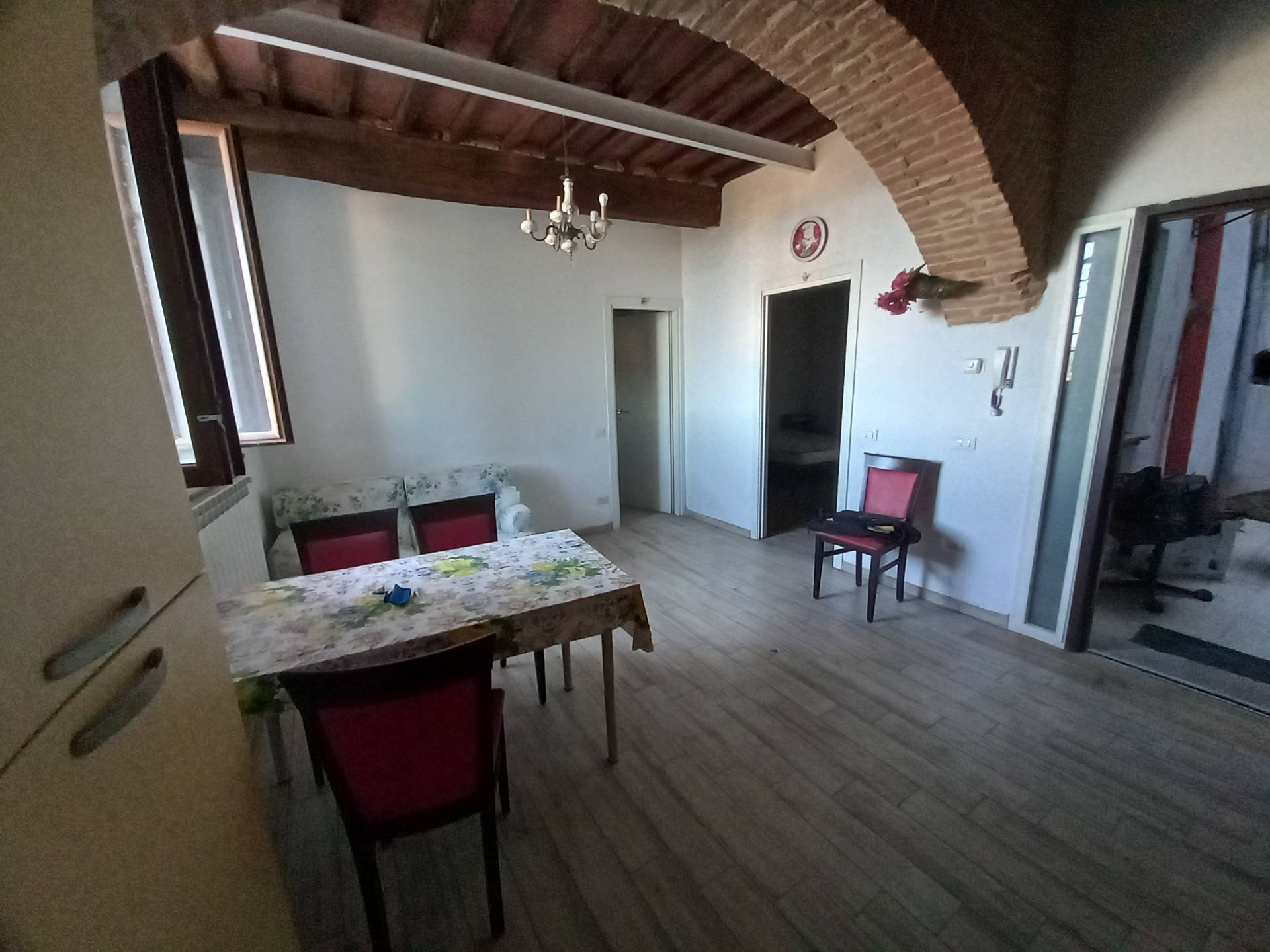 Appartamento in affitto a Peccioli, Peccioli