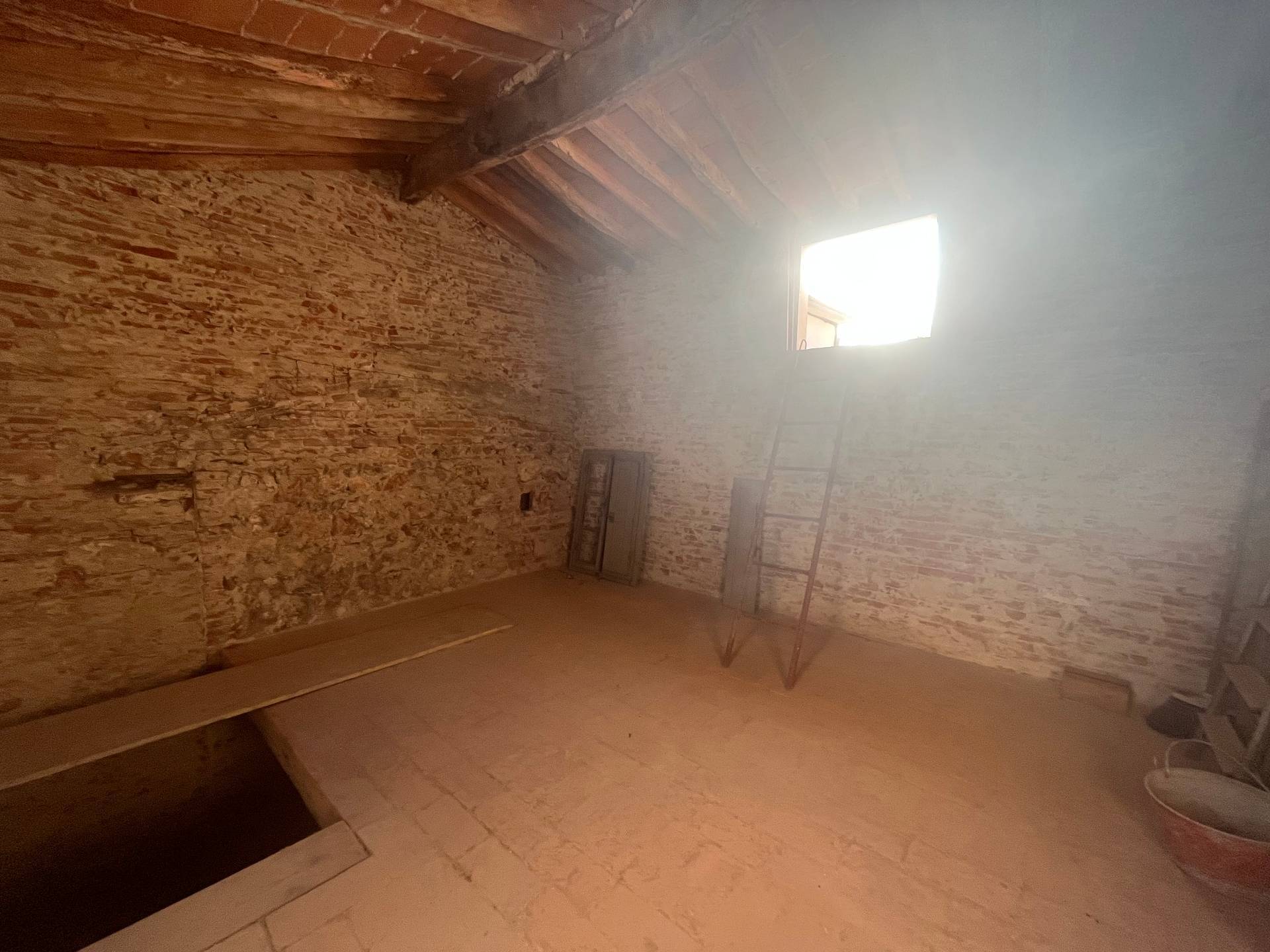 Casa indipendente in vendita a Vicopisano, Uliveto Terme