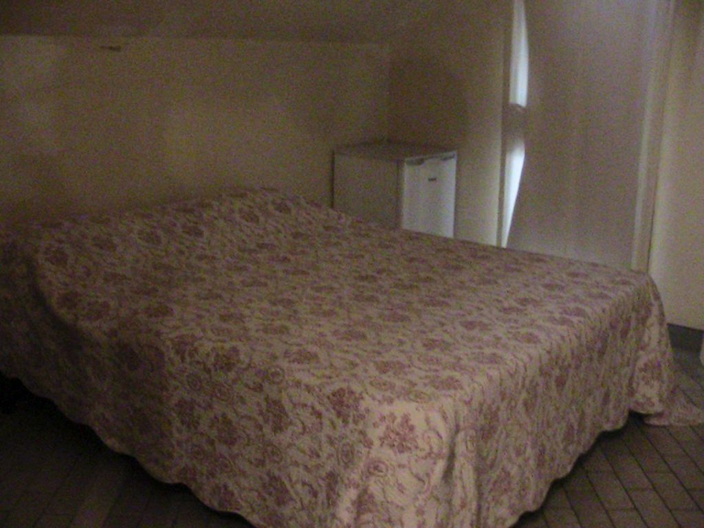 Casa indipendente in affitto a Pontedera, Montecastello